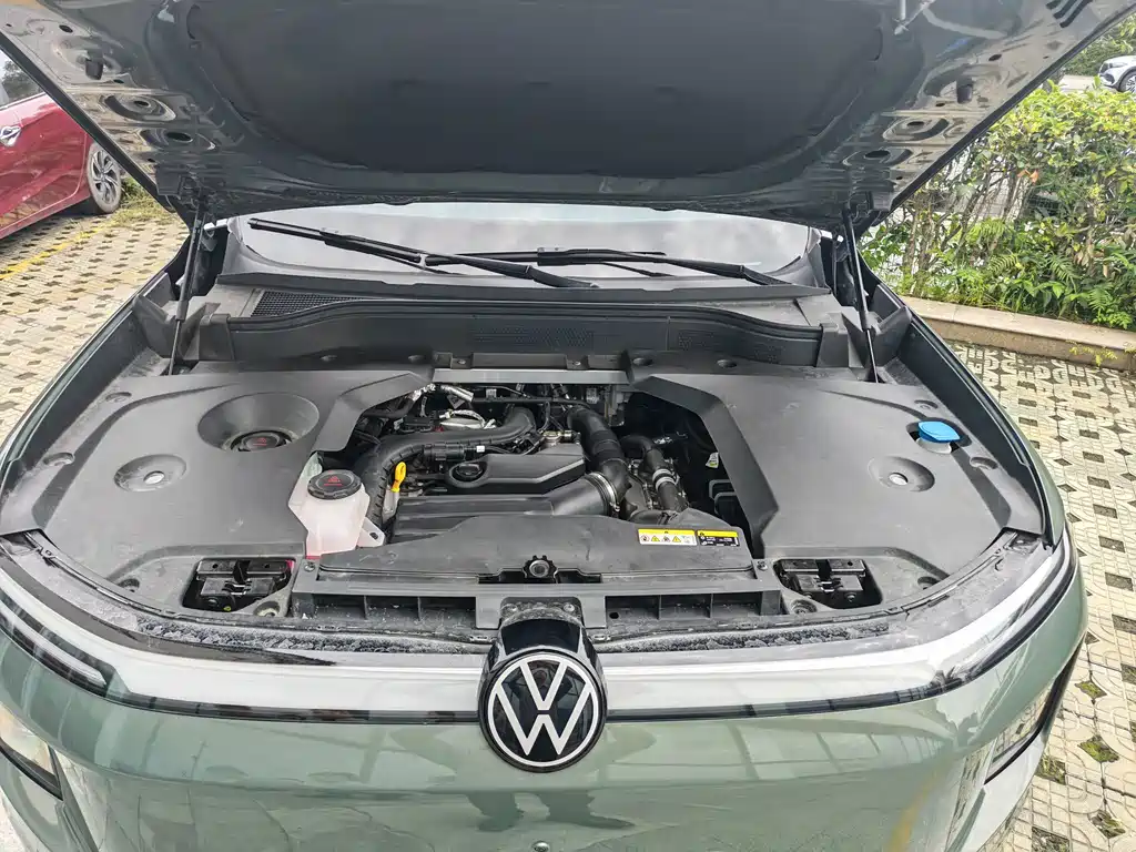 Volkswagen ID.ERA 9X — миниатюра 20