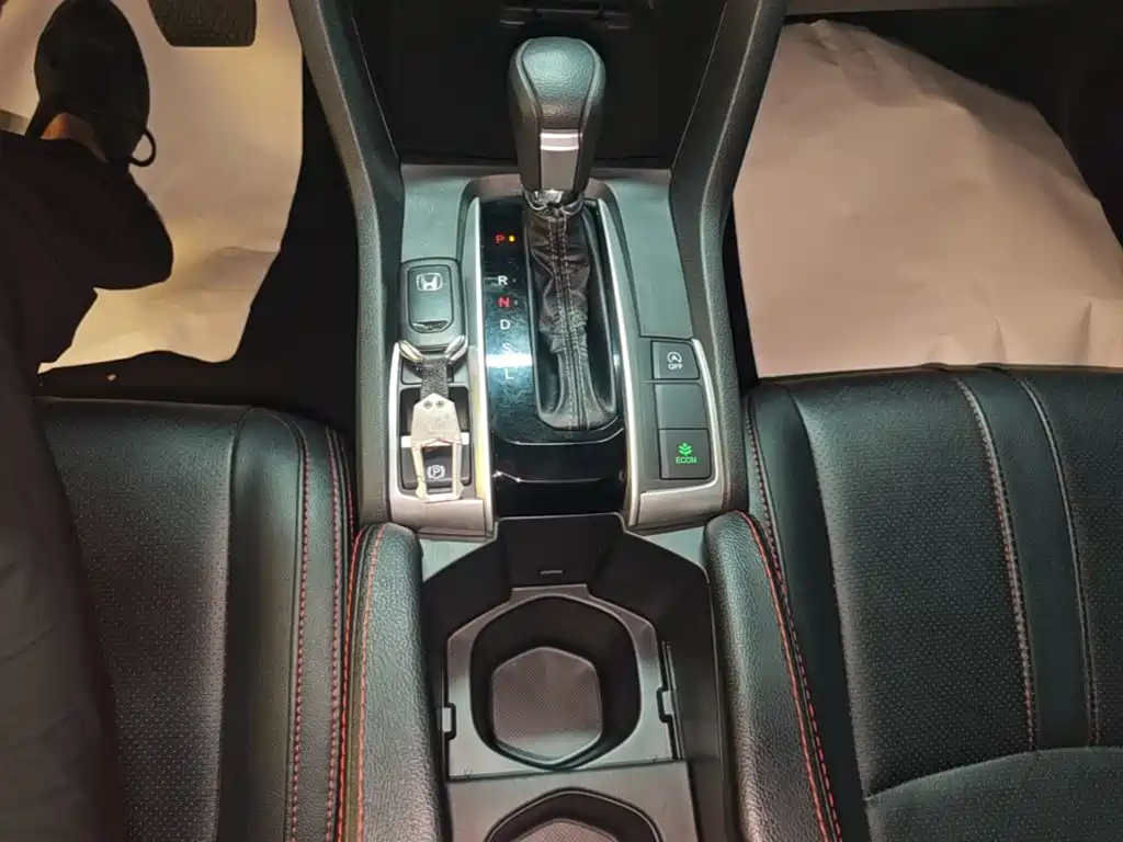 Honda Civic — миниатюра 14