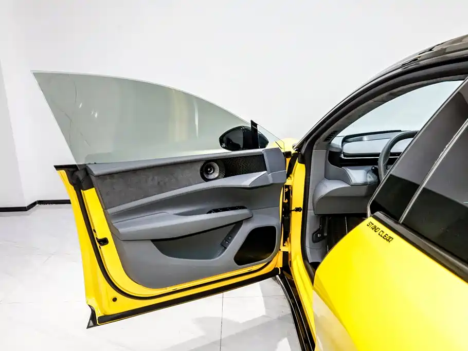 Lotus Emeya 2024 EMEYA L+