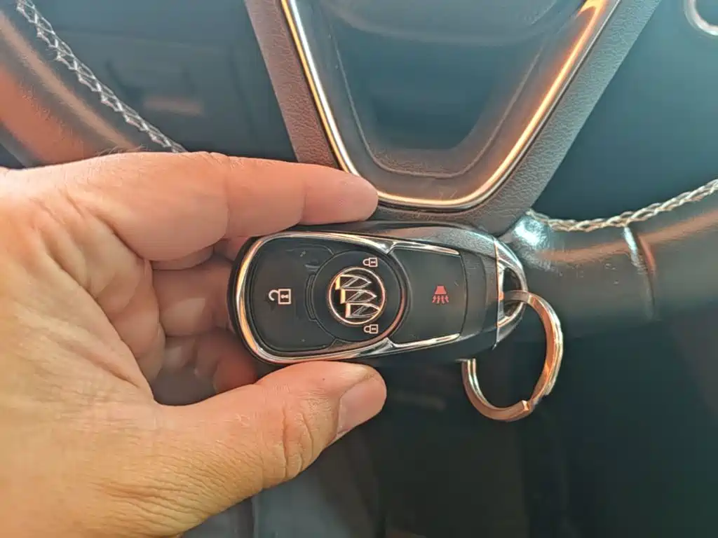 Buick Envision Plus — миниатюра 9