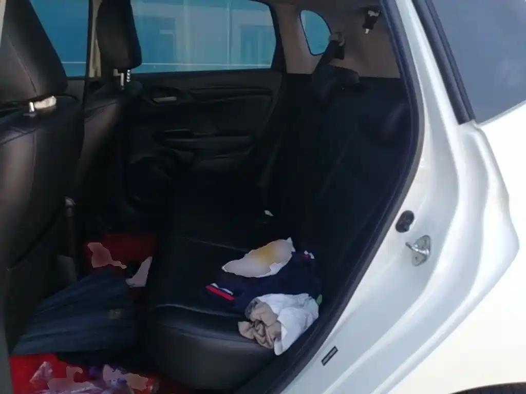 Honda Fit — миниатюра 17