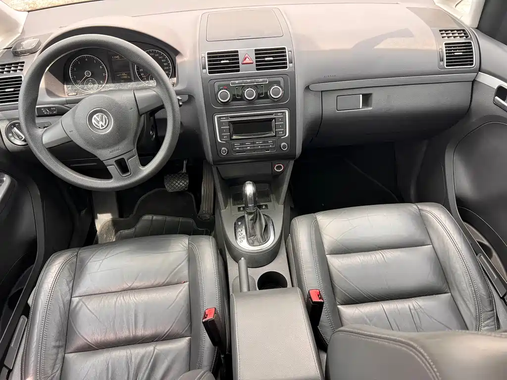 Volkswagen Touran — миниатюра 9