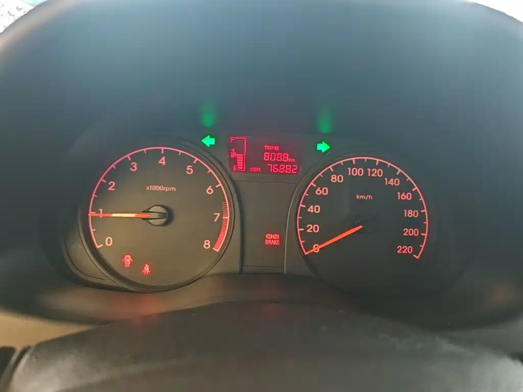 Hyundai Verna — миниатюра 12