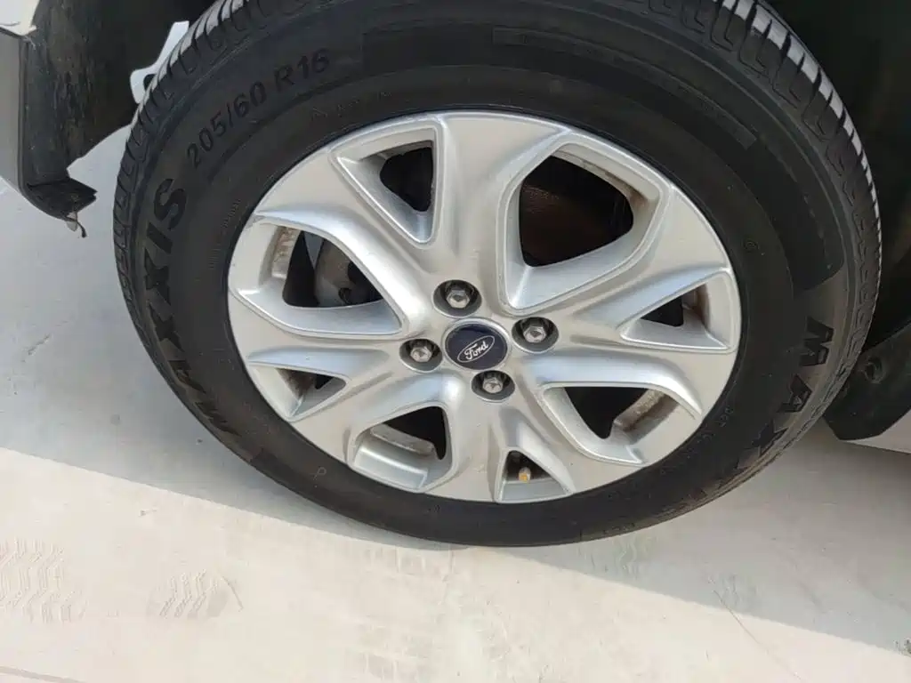 Ford Ecosport — миниатюра 23