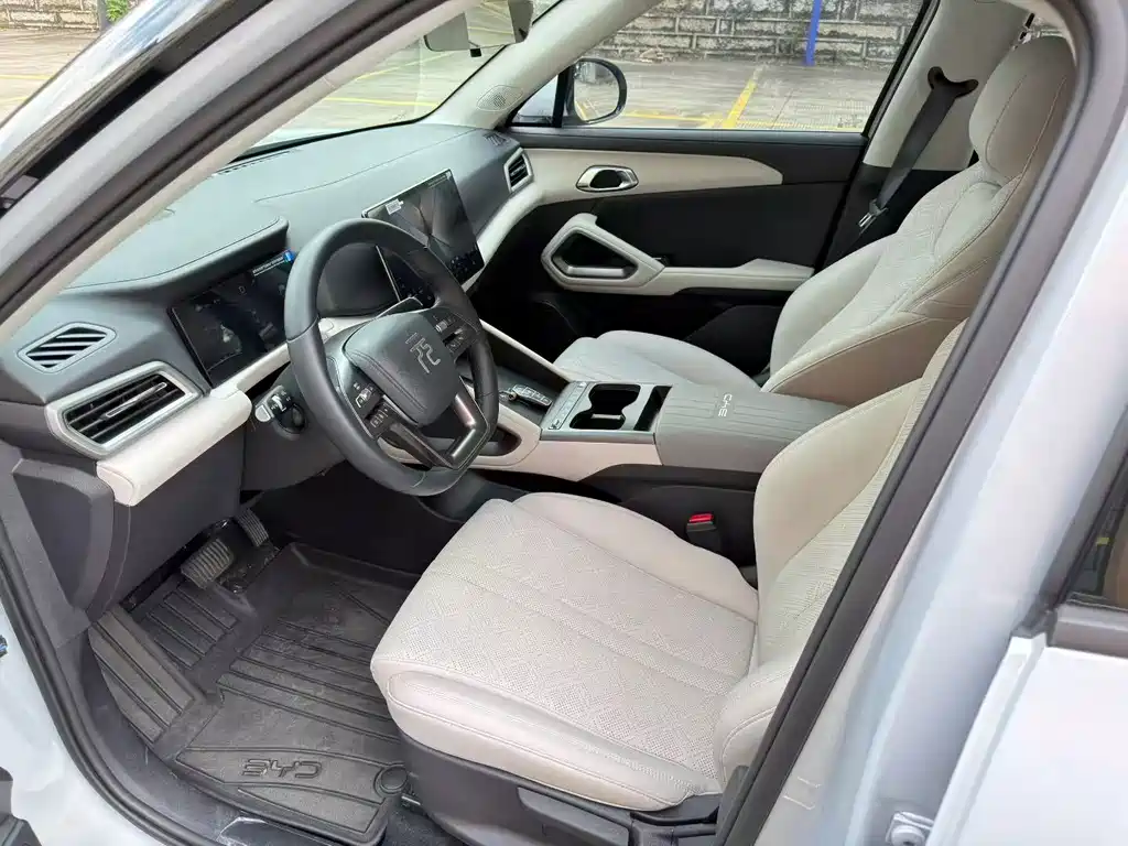 BYD Yuan UP — миниатюра 4