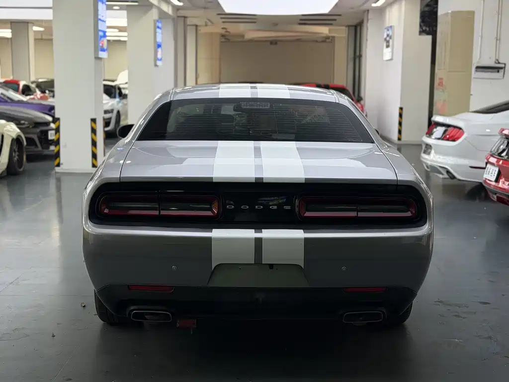 Dodge Challenger 2019 3.6L AT