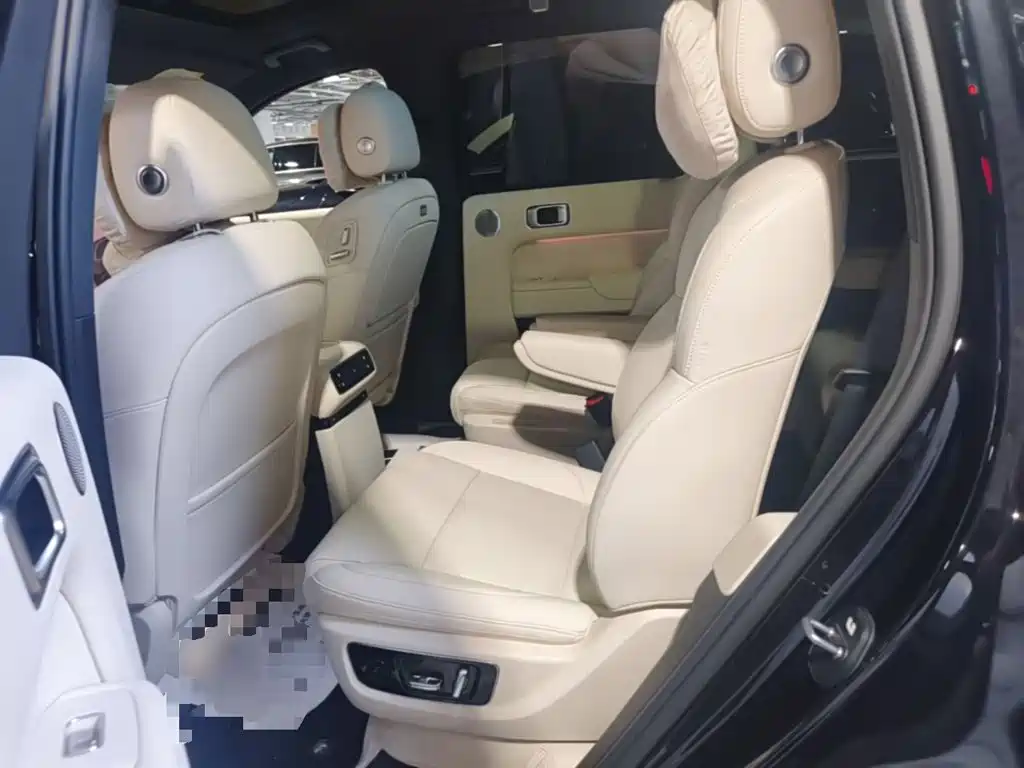 Li Auto Li L8 — миниатюра 17