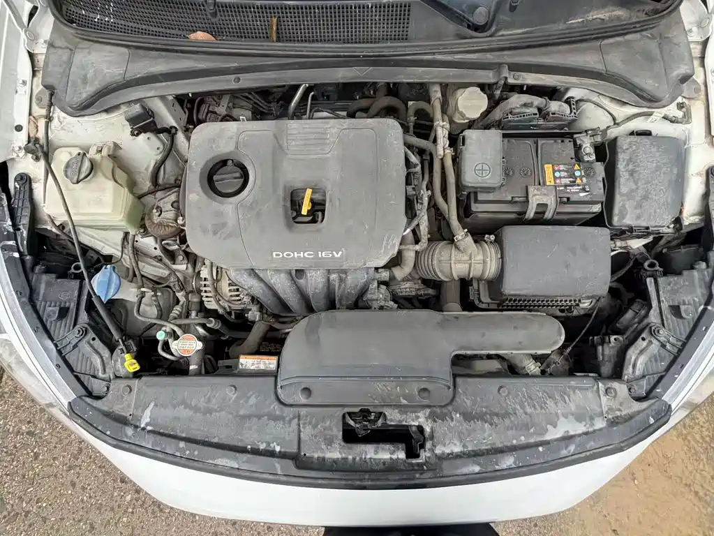 Hyundai Mistra — миниатюра 4