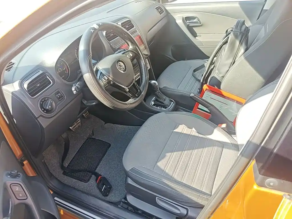 Volkswagen Polo — миниатюра 15