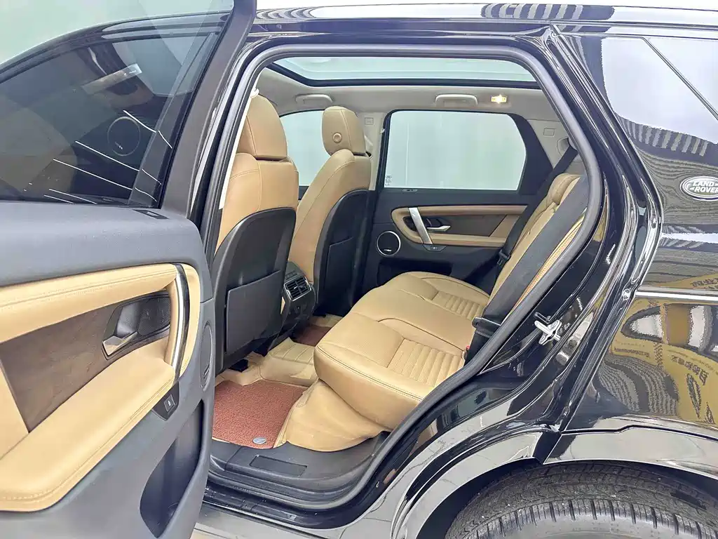 Land Rover Discovery Sport — миниатюра 12