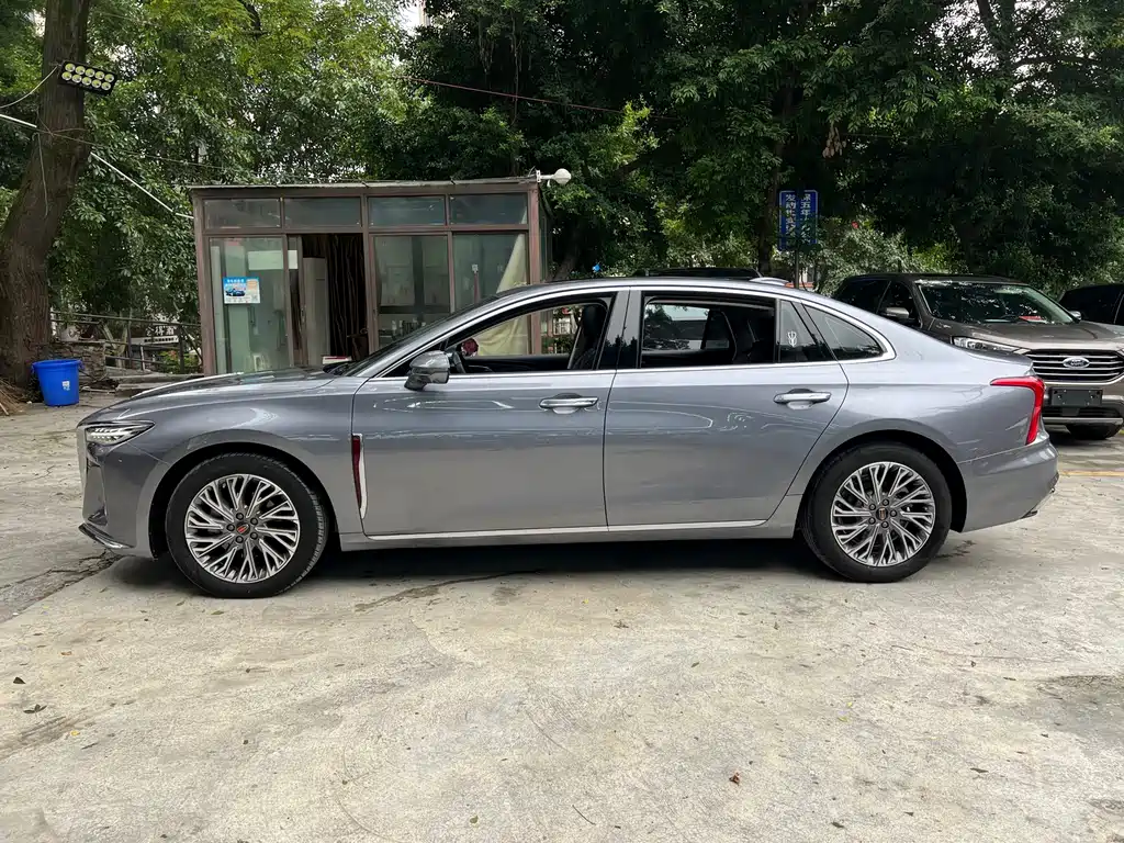 Hongqi Hongqi H5 — миниатюра 4