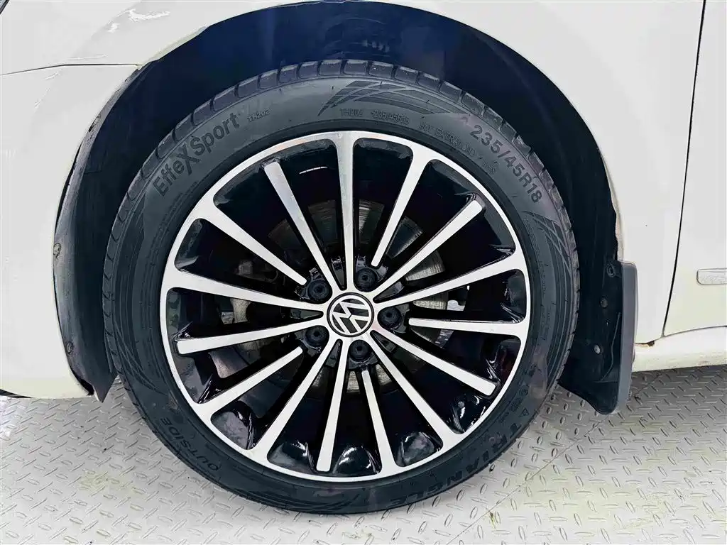 Volkswagen Passat — миниатюра 10