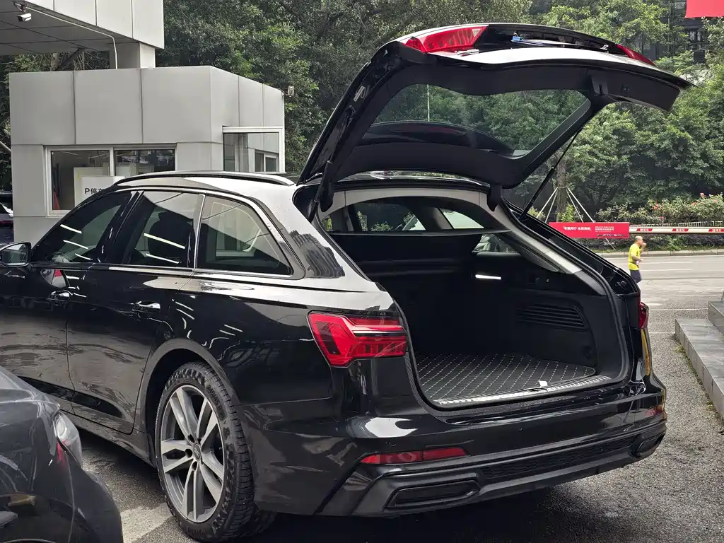 Audi A6 2022 Avant 45 TFSI