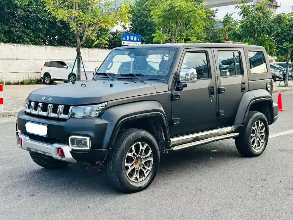 2019 BAIC Beijing BJ40 - zdjęcie 1 z 11