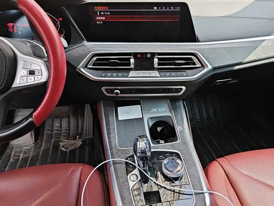 BMW X5 — миниатюра 13