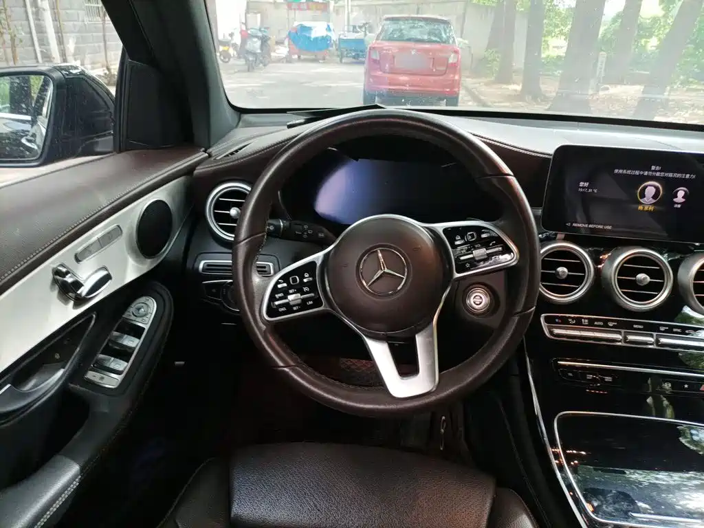 Mercedes-Benz GLC 2020 GLC 260 L 4MATIC Luxury