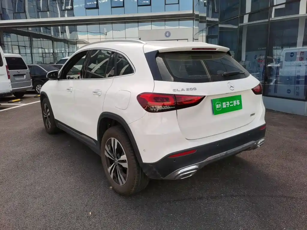 Mercedes-Benz GLA — миниатюра 5