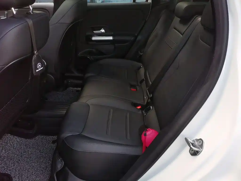 Mercedes-Benz GLA — миниатюра 17