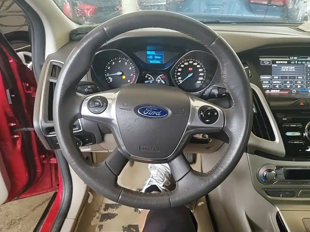 Ford Focus — миниатюра 11