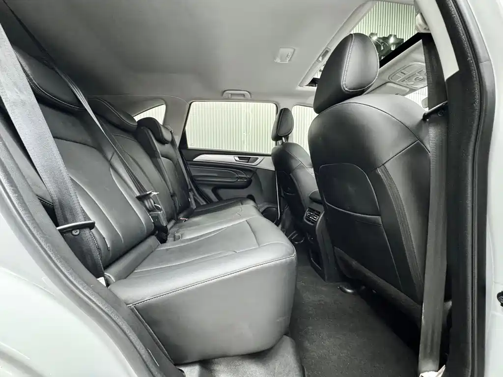 Haval M6 PLUS 1.5T DCT Luxury Connected Type, фото 12