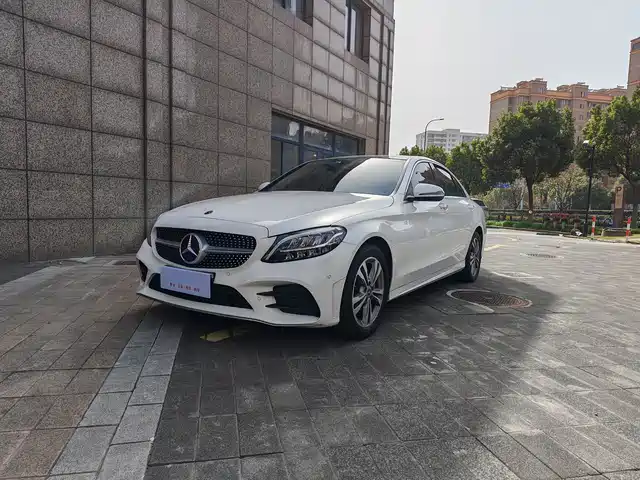 MERCEDES BENZ C CLASS