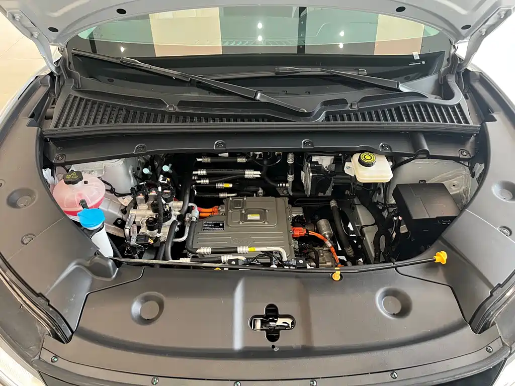 BYD Yuan UP — миниатюра 14