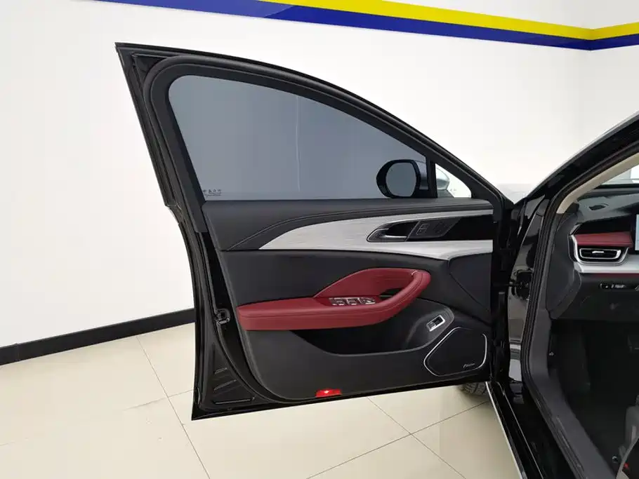 Hongqi Hongqi H5 PHEV — миниатюра 7