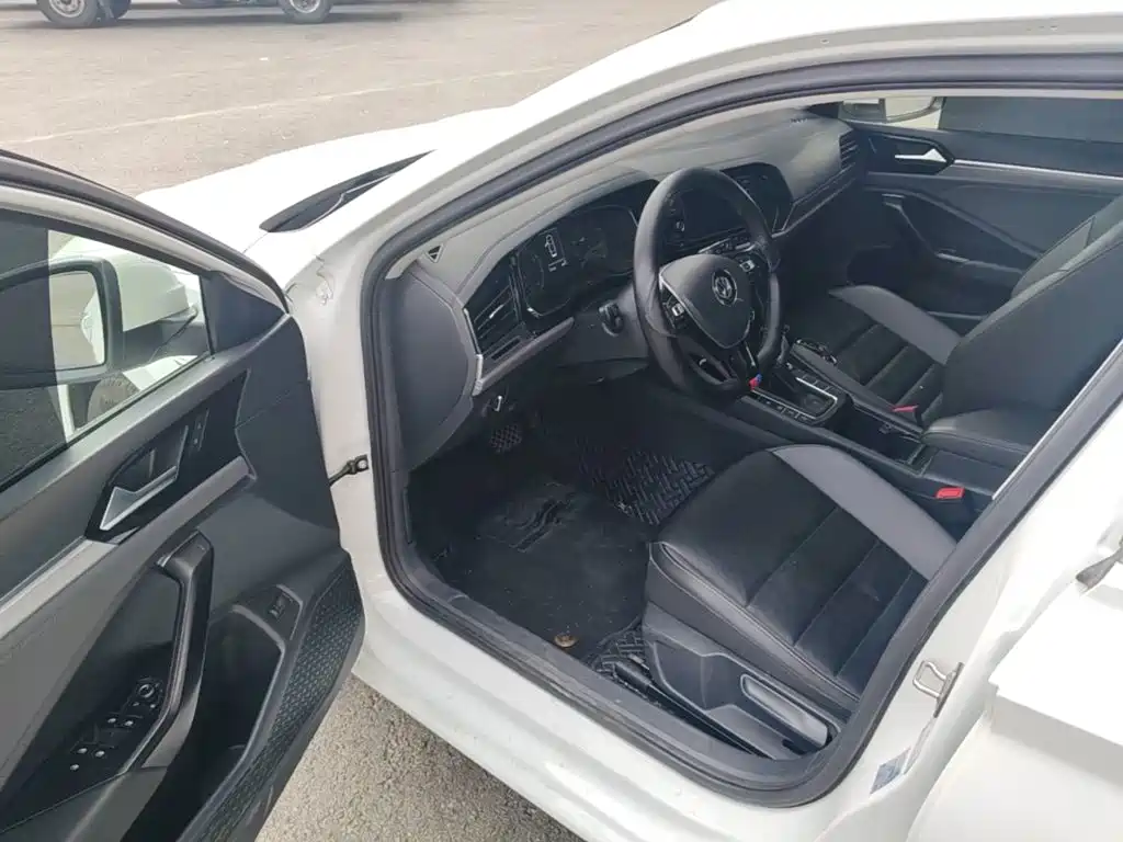 Volkswagen Sagitar — миниатюра 16