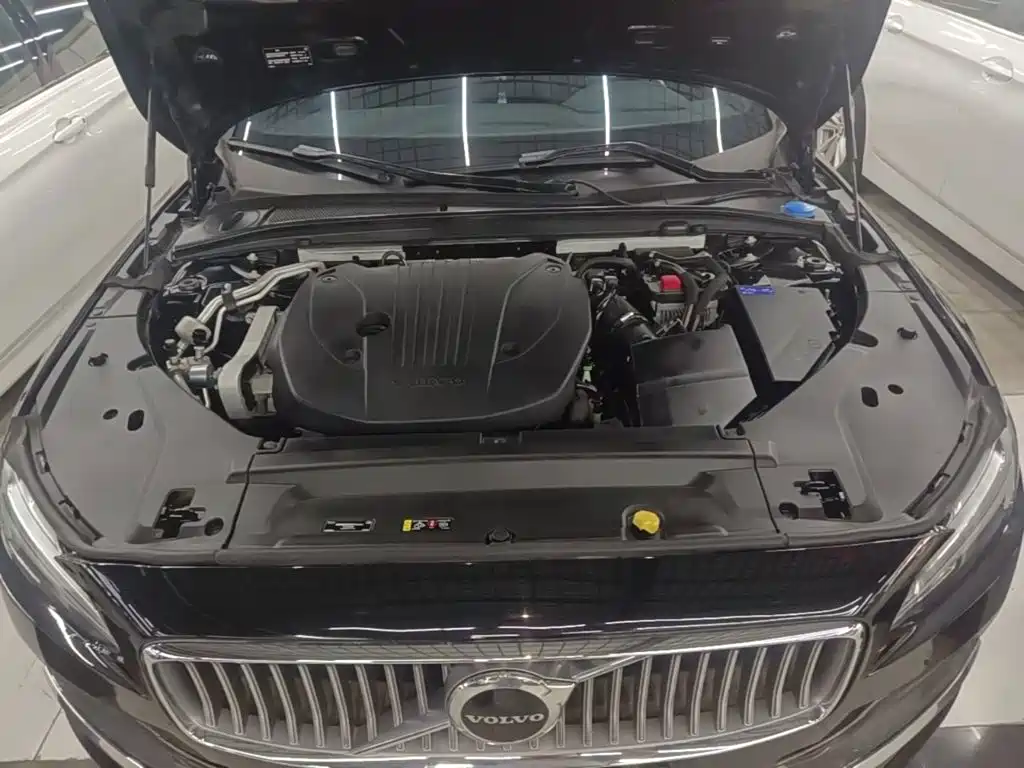Volvo S90 — миниатюра 20