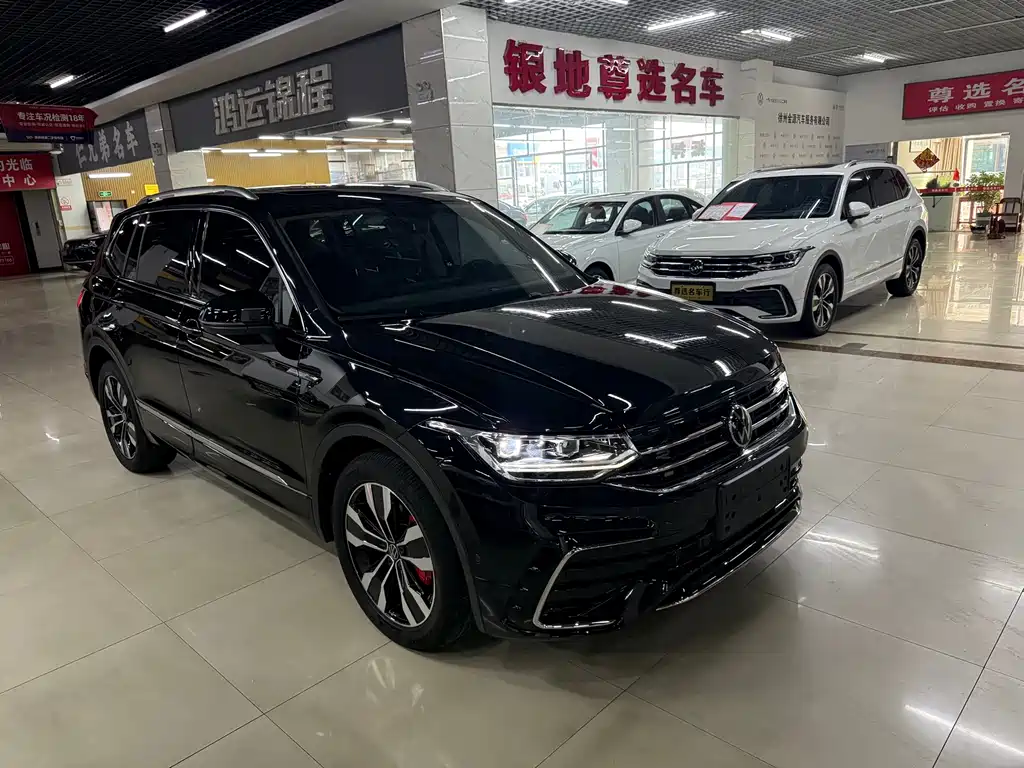 Volkswagen Tiguan L — миниатюра 3
