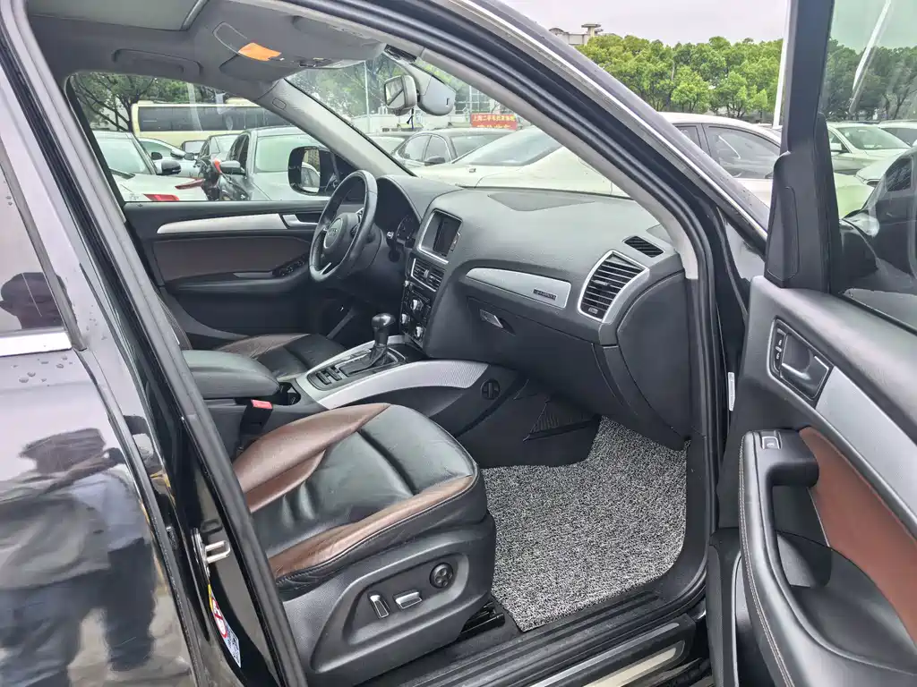 Audi Q5 — миниатюра 6
