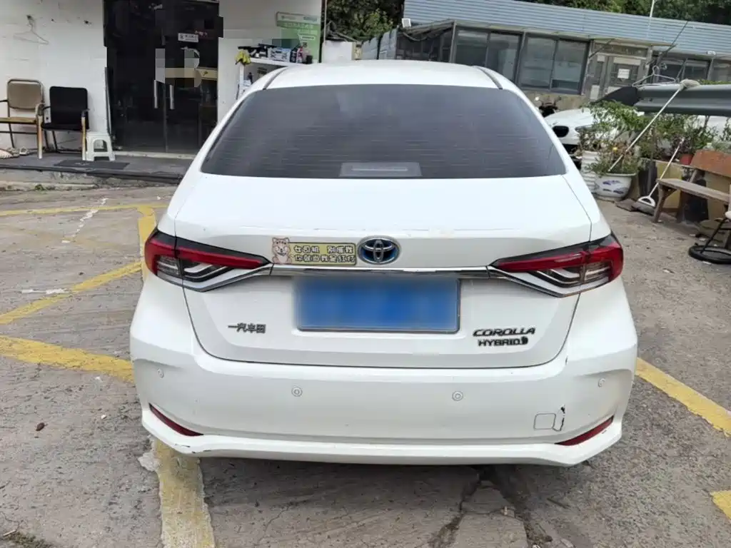 Toyota Corolla — миниатюра 6