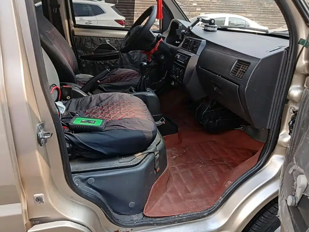 Wuling Rongguang — миниатюра 25
