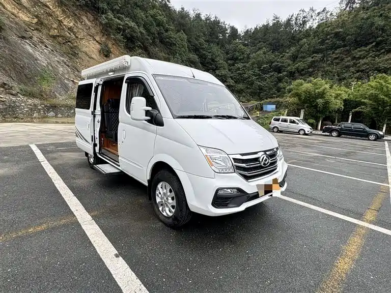 SAIC MAXUS XINTU V80