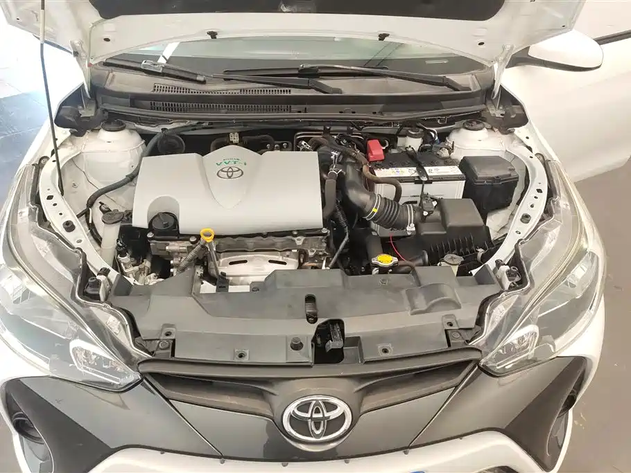 TOYOTA YARIS L ZHIXUAN