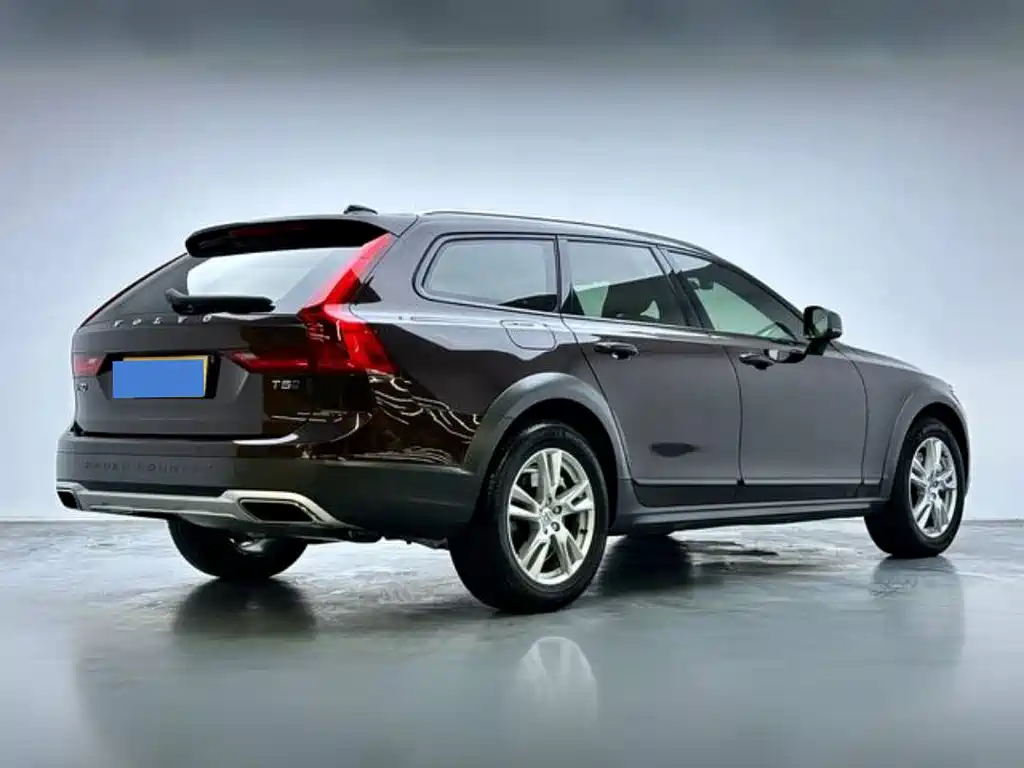 Volvo V90 — миниатюра 6
