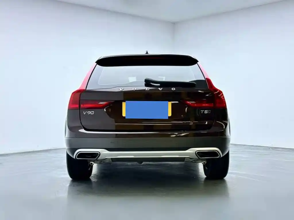 Volvo V90 — миниатюра 5