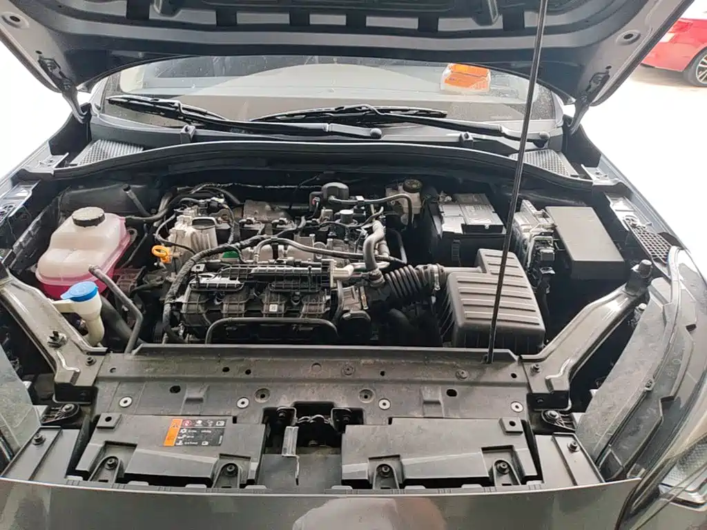 Roewe i5 — миниатюра 20