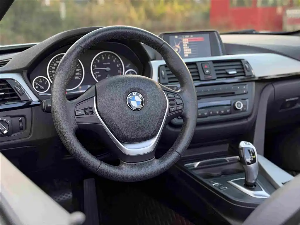 BMW 4 Series — миниатюра 12
