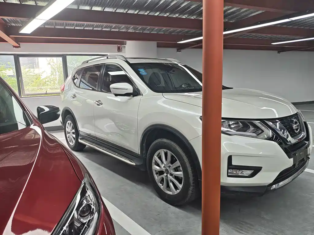 Nissan X-Trail — миниатюра 3