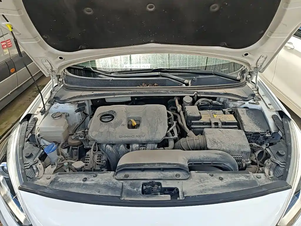 Hyundai Mistra — миниатюра 20