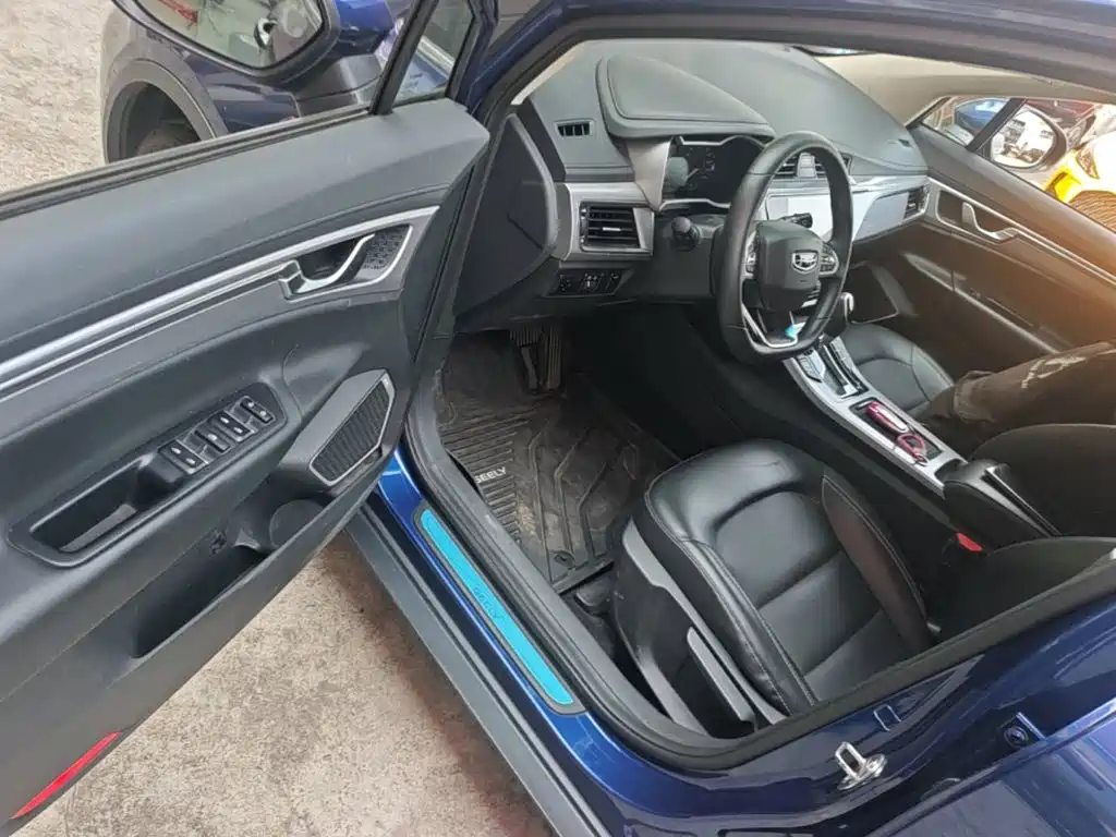 Geely Emgrand GS — миниатюра 16