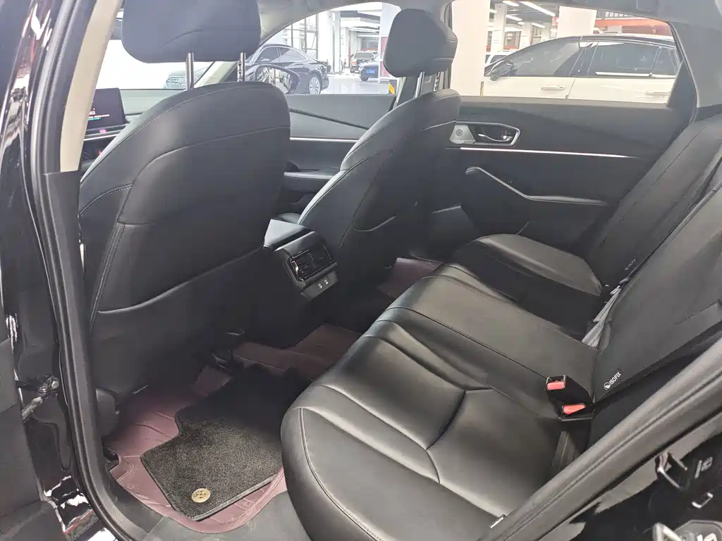 Honda Accord — миниатюра 11