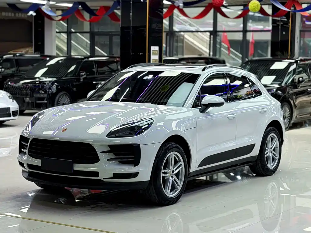 Porsche Macan 2021