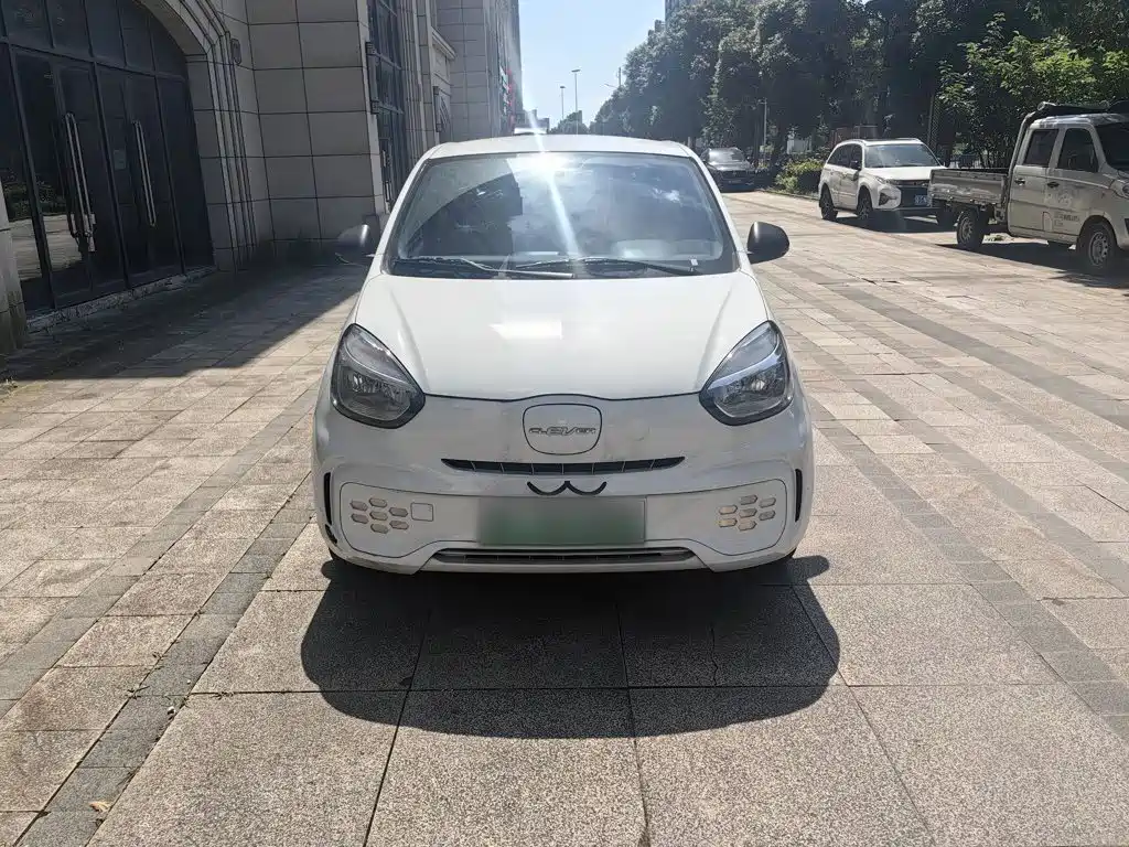 Roewe Clever 2022 311km