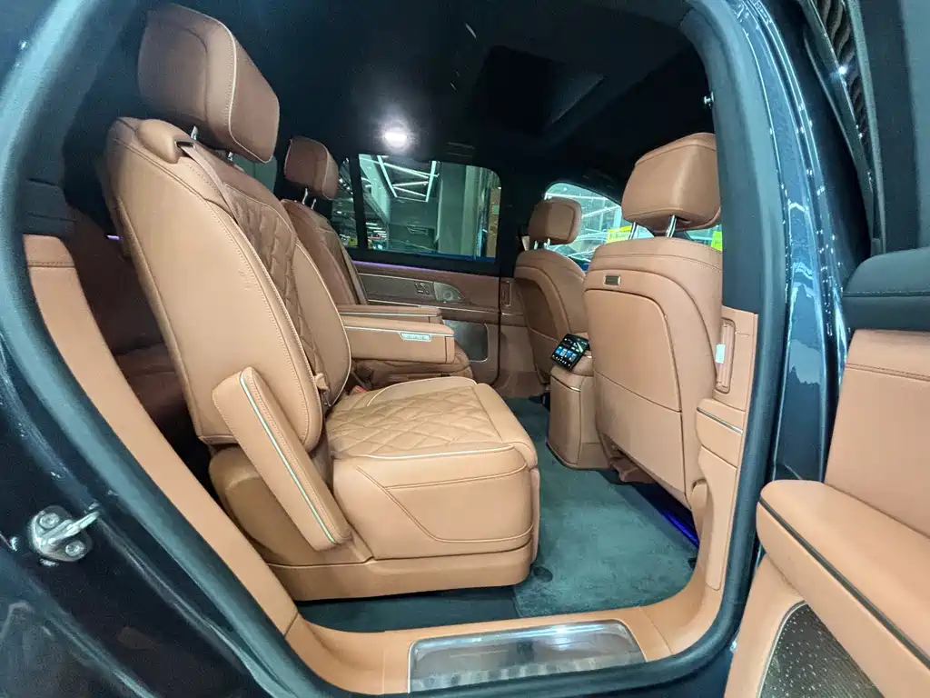 NIO ES8 — миниатюра 8