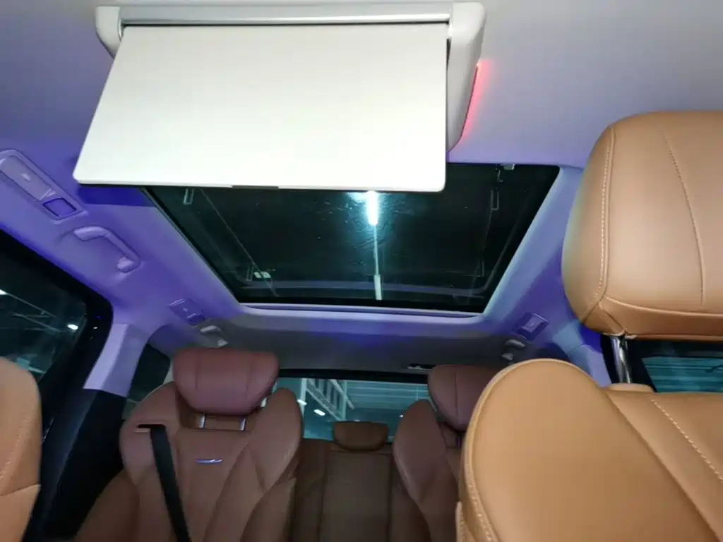 Hongqi Hongqi HQ9 PHEV — миниатюра 18