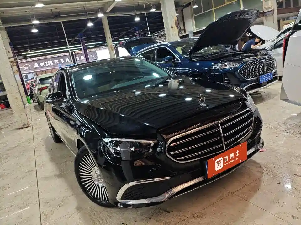 Mercedes-Benz E-Class 2023