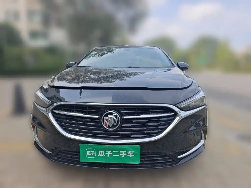 Buick LaCrosse — миниатюра 2