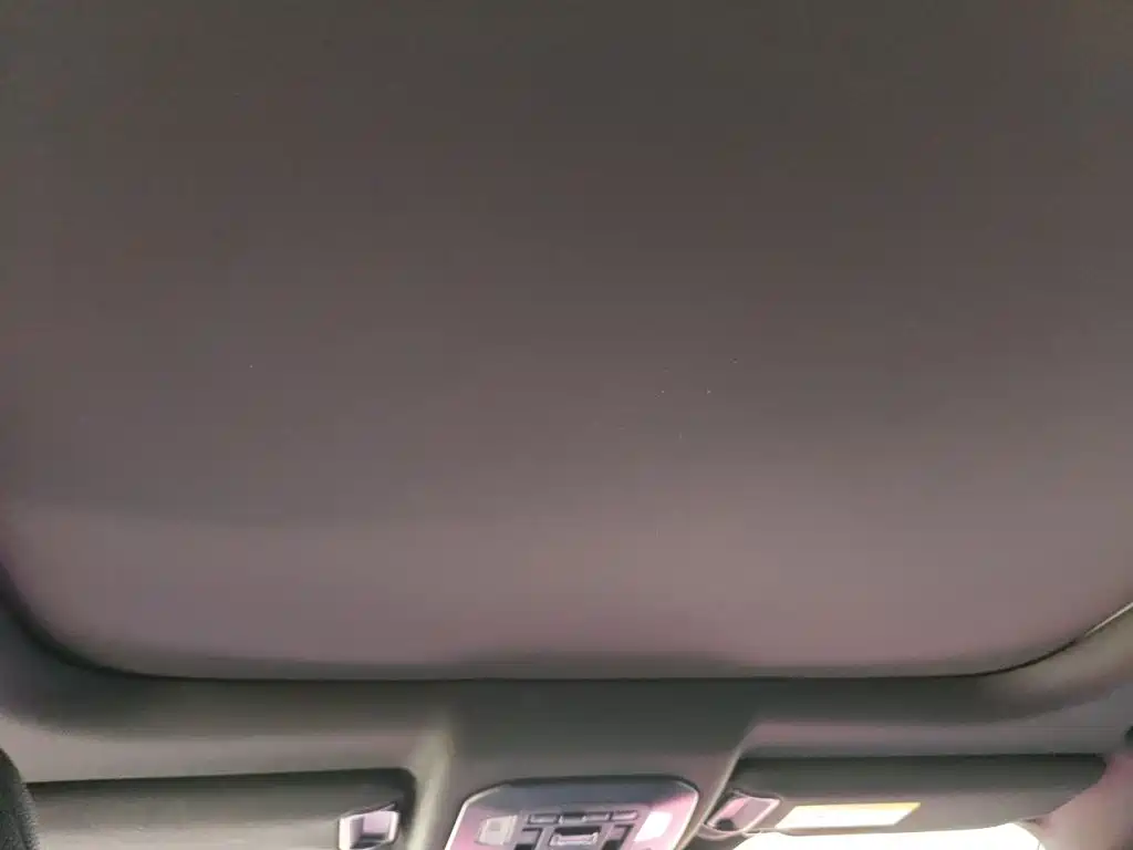 Toyota Crown Kluger — миниатюра 9
